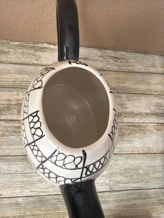 Cats By Nina Lyman Black Cat Ceramic Teapot 9" Pre-owned - Picture 6 of 15